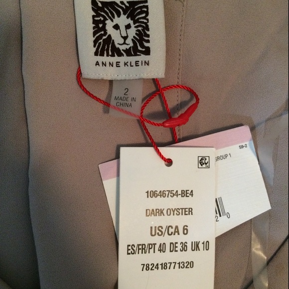 NEW Anne Klein Popover Blouse Dark Oyster Size 2 - Picture 3 of 6